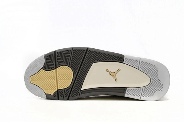 1st Kicks Photon SE Craft Dust Retro Jordan 4 DV3742-021 0705